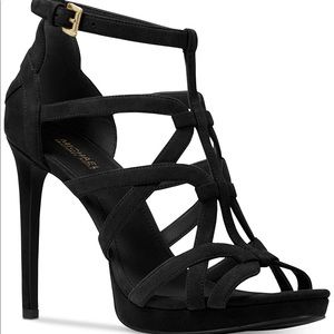 New In Box. Sandra Platform Suede